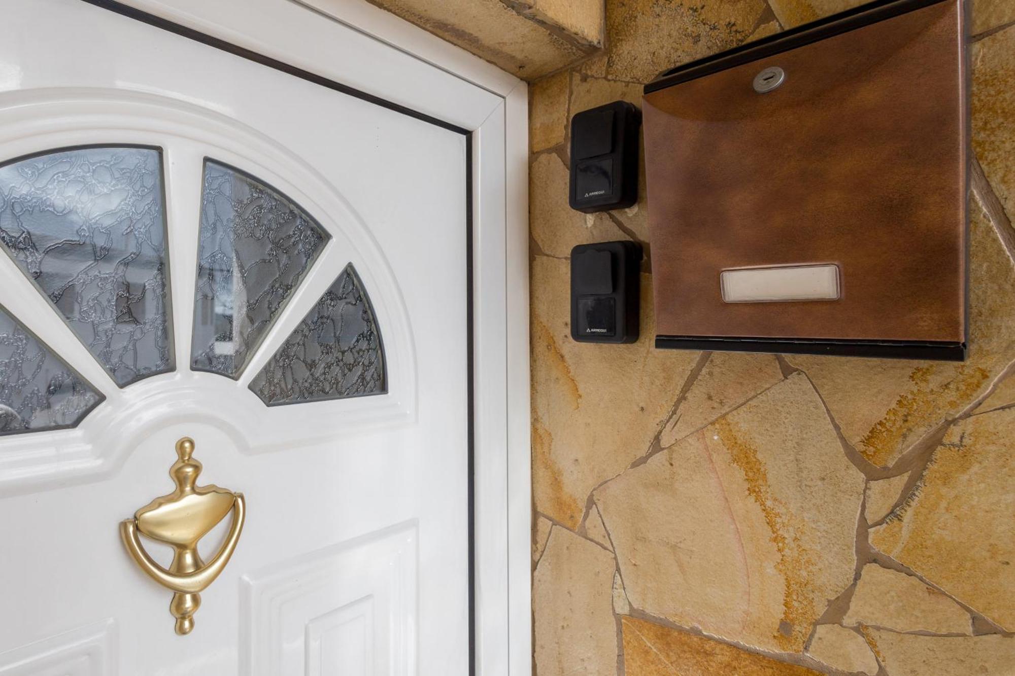 Lightbooking Gadi House Tasarte Terraza Y Barbacoa Exterior foto