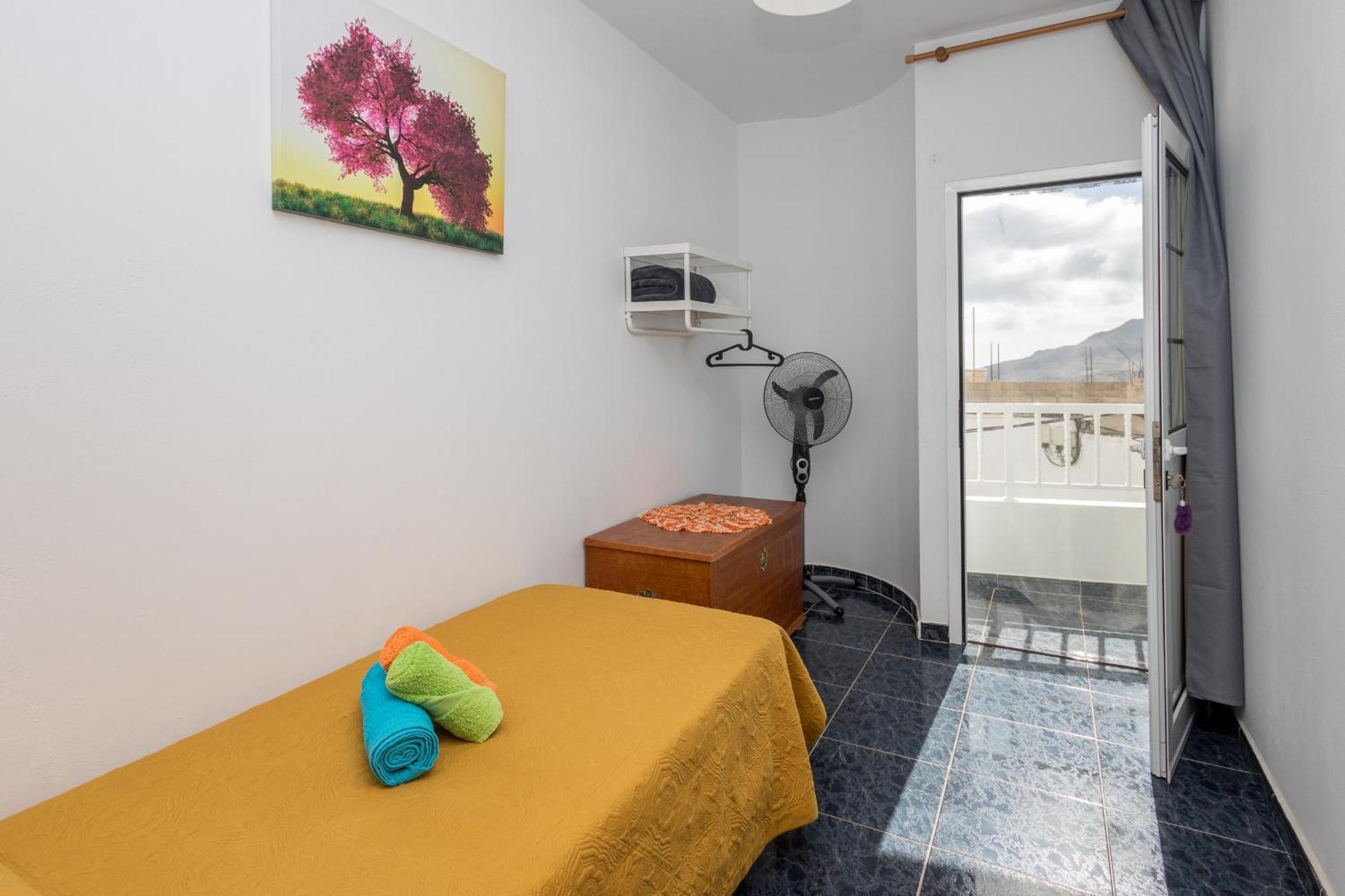 Lightbooking Gadi House Tasarte Terraza Y Barbacoa Exterior foto